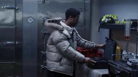 Ледяные акулы (2016)