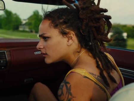 Американская милашка (2016)