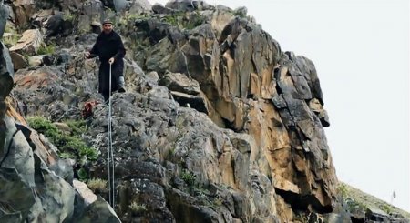 Охотница с орлом (2016)