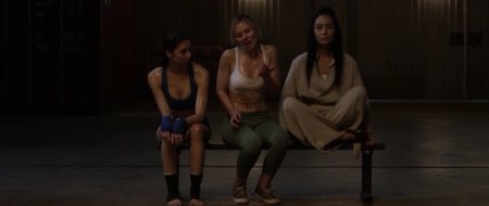 Леди Кровавый Бой (2016)