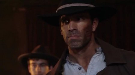 Шестизарядный спаситель (2016) Шестизарядный спаситель (2016)