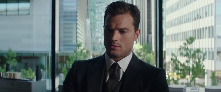 На пятьдесят оттенков темнее (2017)