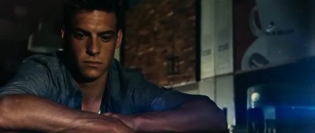 Земля в осаде (2017)