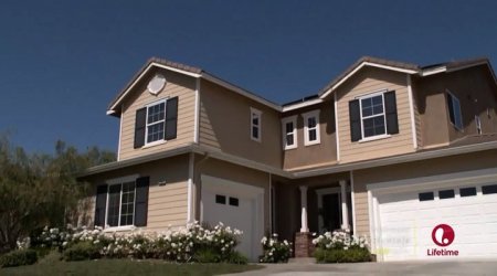 Преследует мой сосед (2015)